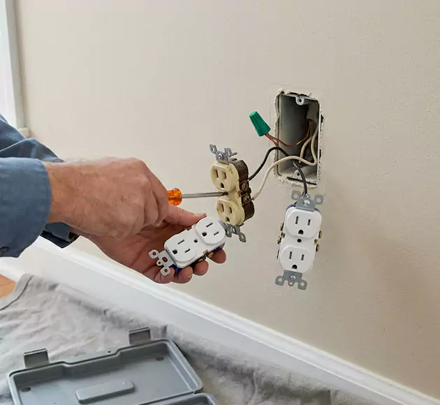 Professional Outlet Replacement: Your Local Swap-Out Team in Alabaster, AL